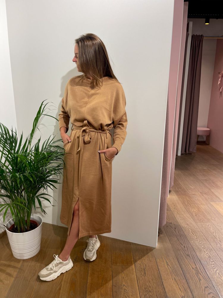 Ac By Annelien Coorevits 923005788  Camel